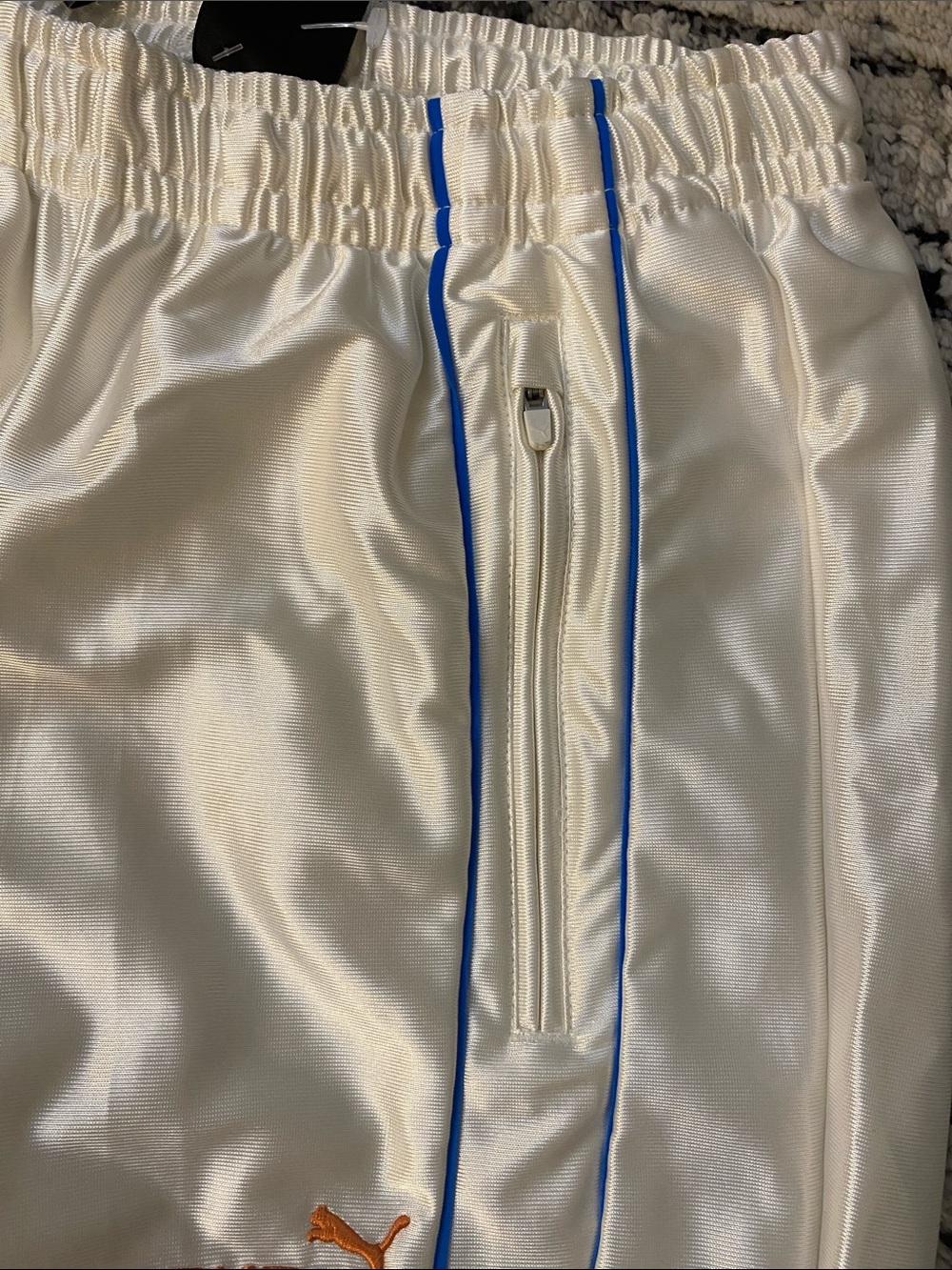 New PUMA X FENTY T7 PIPING TRACK PANTS - UNISEX - Size Small - Picture 3 of 6